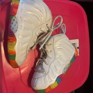 Fruity pebble foamposites